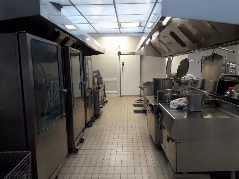 cuisine centrale Lesneven
